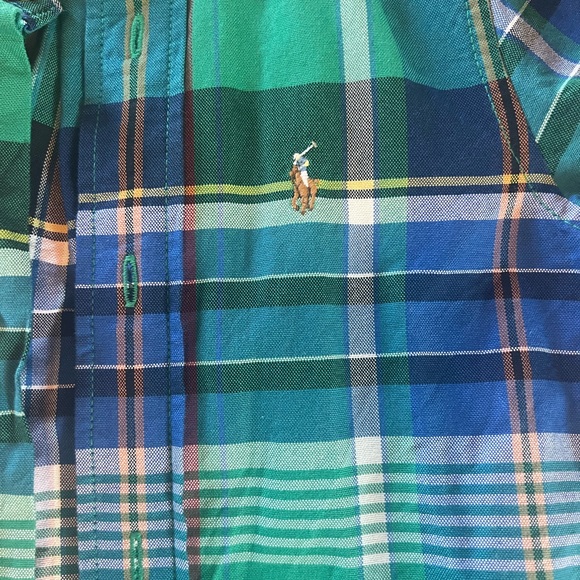 Toddler boy size 2t long sleeve button down  polo shirt multi color. Gently worn - Picture 9 of 9